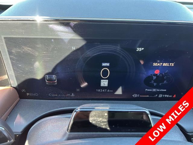 Used 2025 Lincoln Aviator Reserve w/ Illumination Package image 32