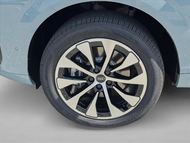 New 2026 Audi Q3 quattro 2.0T AWD/4WD image 9