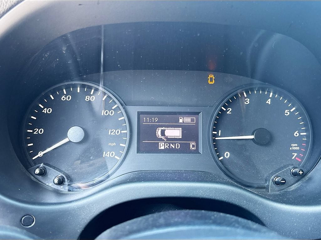 Used 2018 Mercedes-Benz Metris Passenger image 25