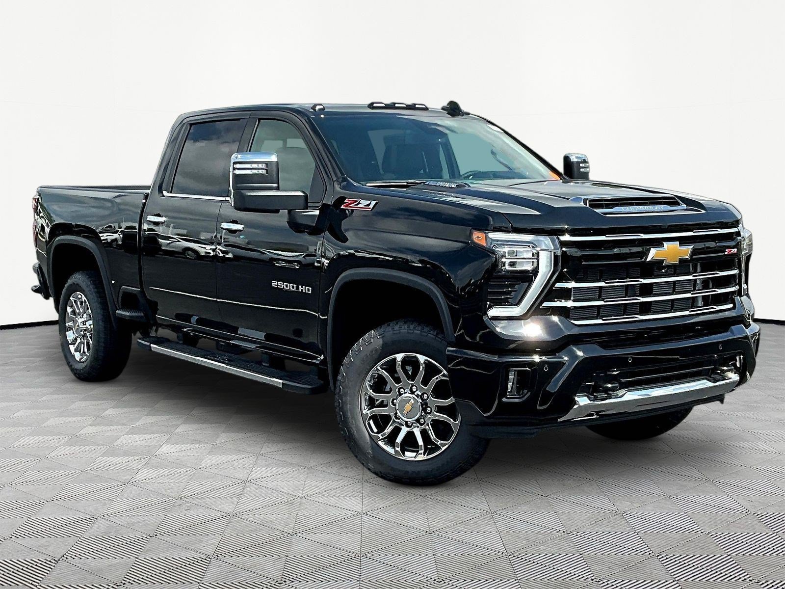 New 2026 Chevrolet Silverado 2500 LTZ w/ Z71 Chrome Sport Edition AWD/4WD image 3