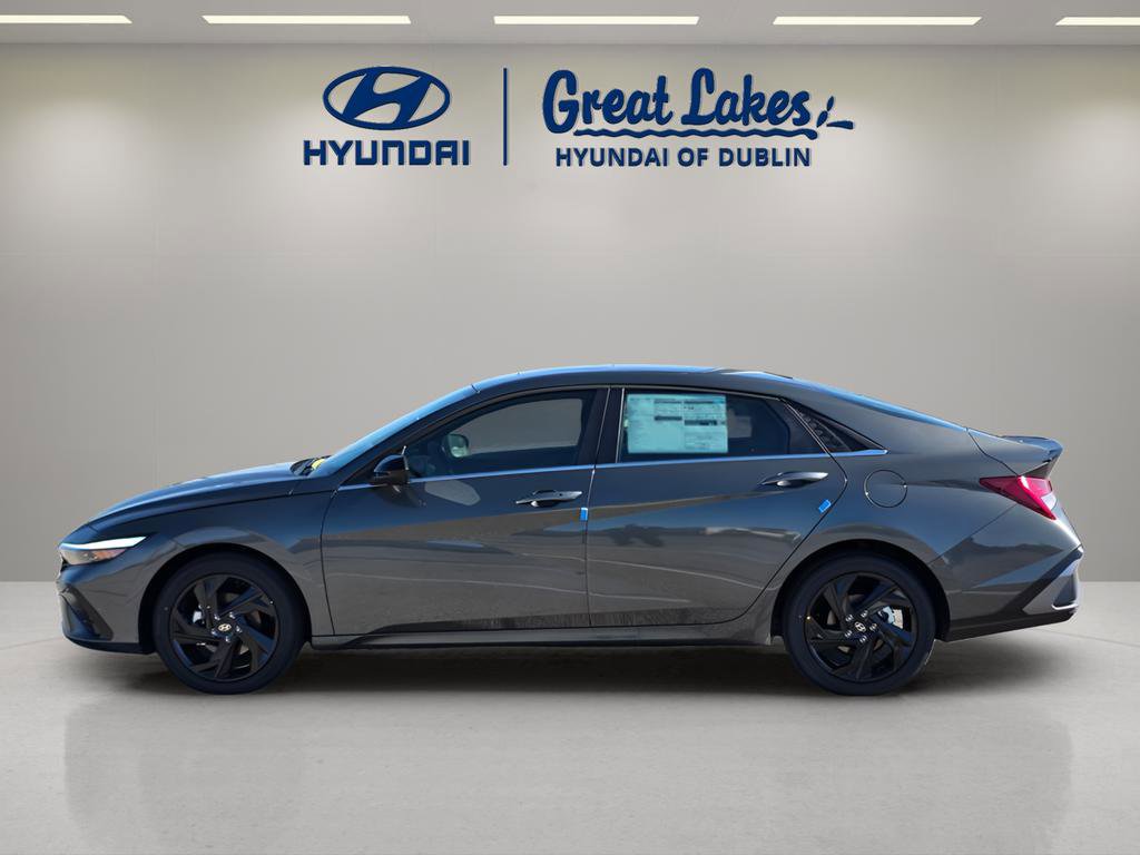 New 2026 Hyundai Elantra SEL Sport image 2