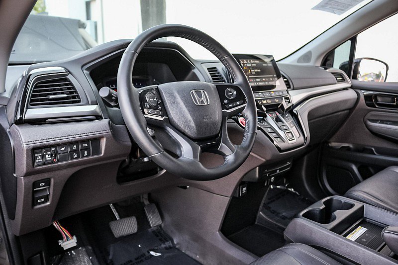 Used 2020 Honda Odyssey Elite image 12
