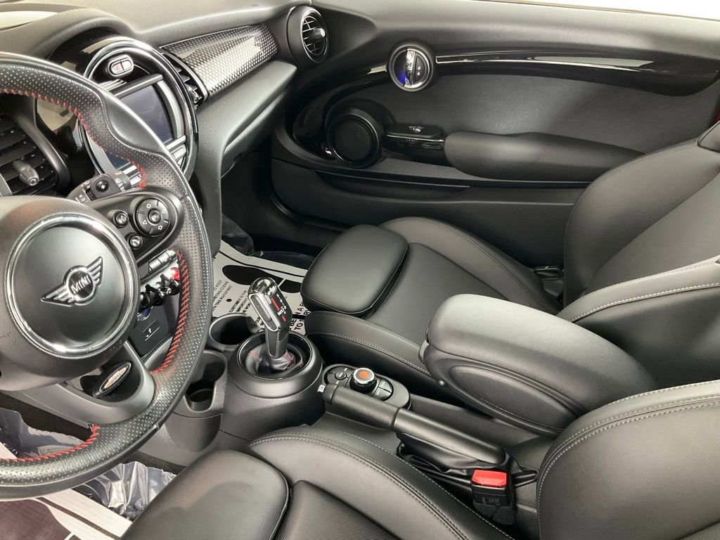 Used 2021 MINI Cooper S image 12