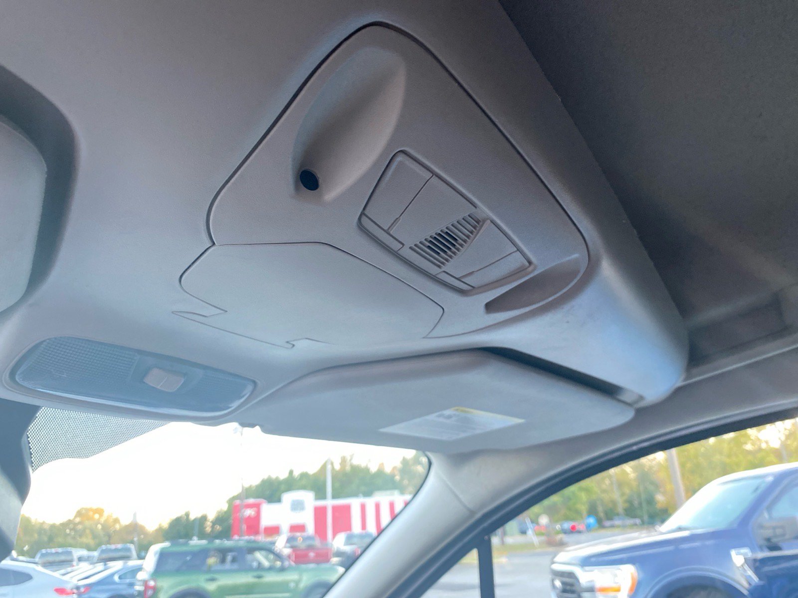 Used 2020 Ford Transit Connect XL FWD image 29