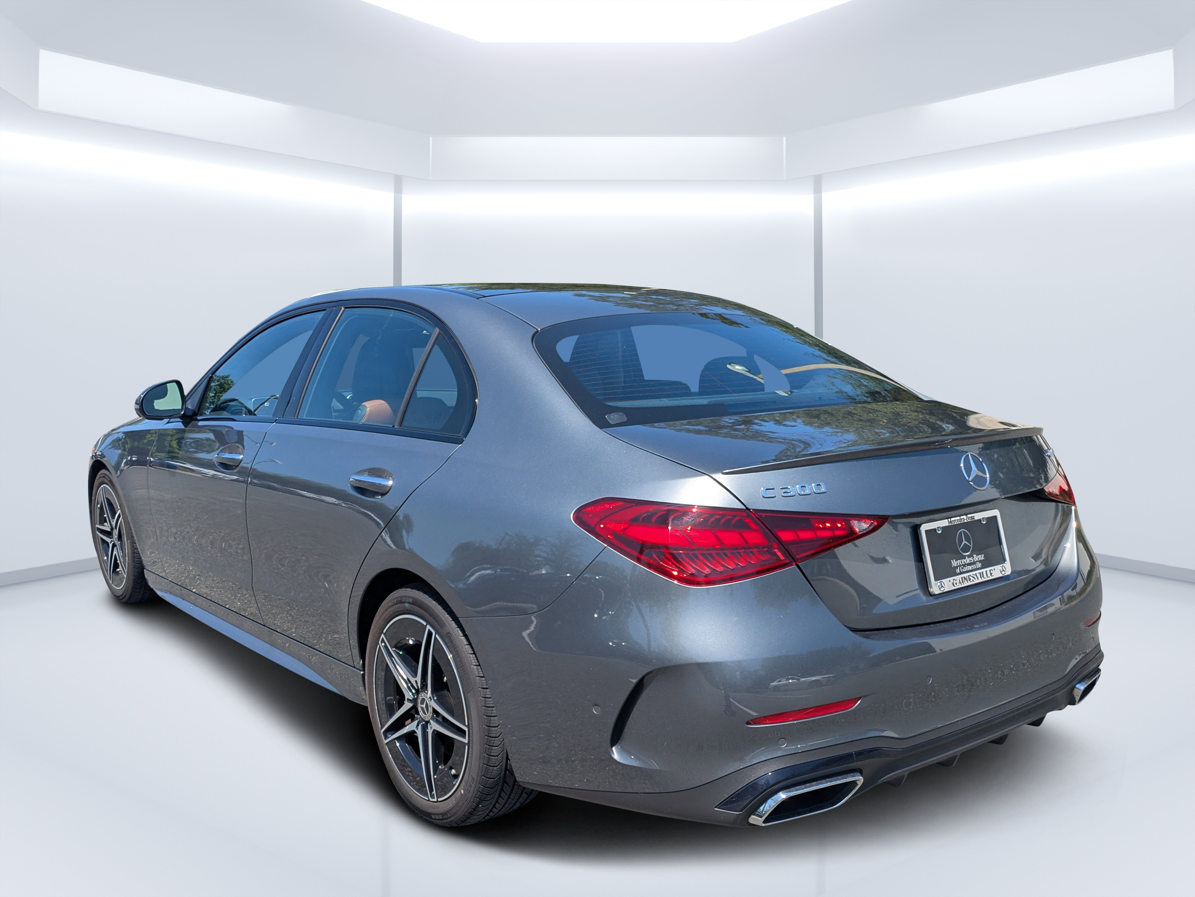 Used 2024 Mercedes-Benz C 300 4MATIC Sedan image 5