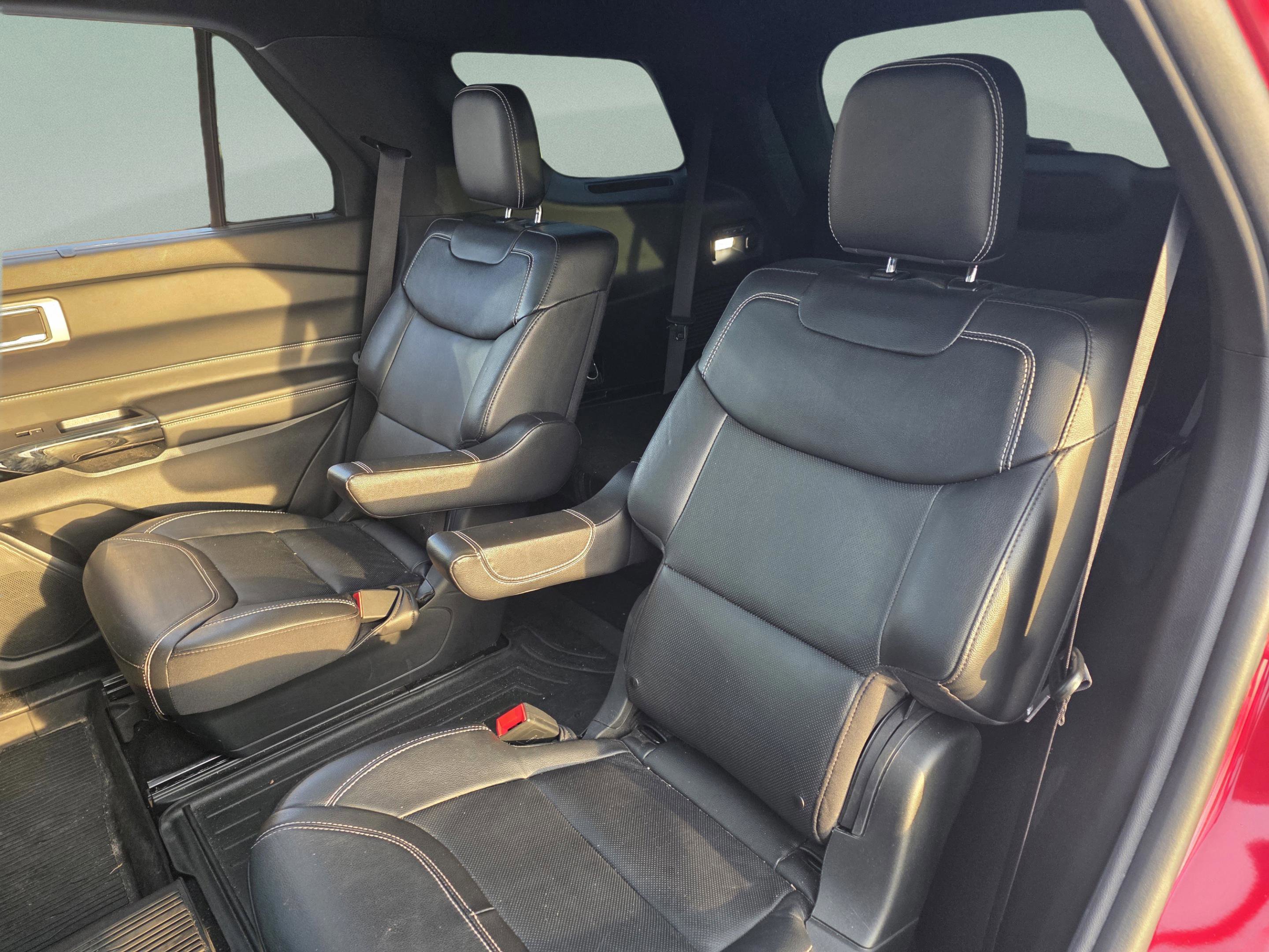 Used 2023 Ford Explorer ST w/ Equipment Group 401A image 21