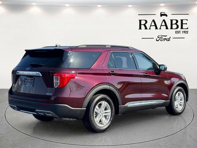 Used 2022 Ford Explorer XLT w/ Equipment Group 202A AWD/4WD image 7