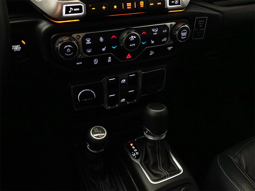 Used 2020 Jeep Wrangler Unlimited Sport S image 17