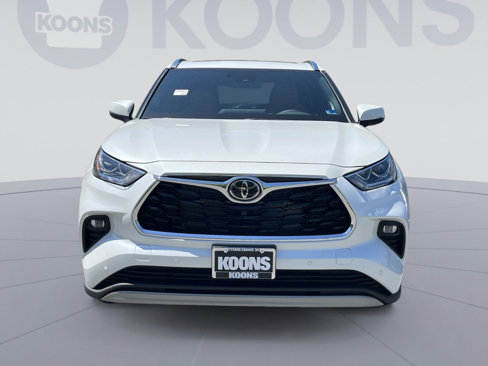 New 2026 Toyota Highlander Platinum AWD/4WD image 4