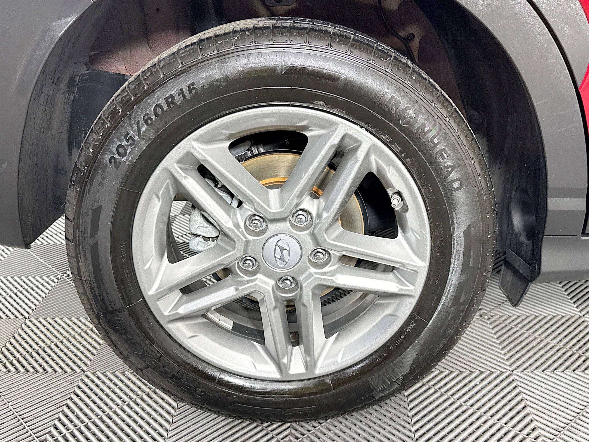 Used 2023 Hyundai Kona SE FWD image 42
