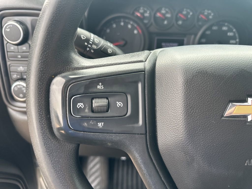 Used 2022 Chevrolet Silverado 2500 Custom w/ Custom Convenience Package image 10