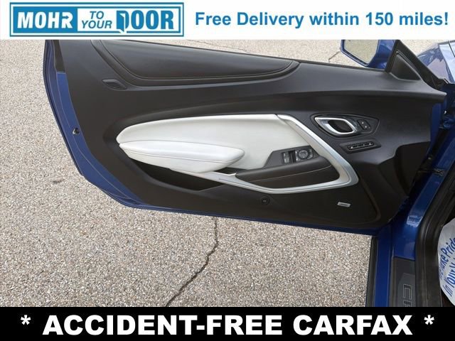 Used 2020 Chevrolet Camaro LT RWD image 10