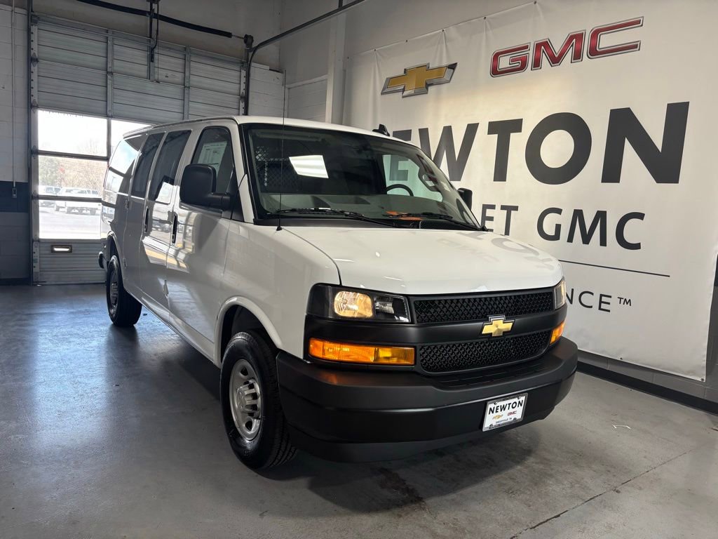 New 2025 Chevrolet Express 2500 Work Van w/ Driver Convenience Package image 2
