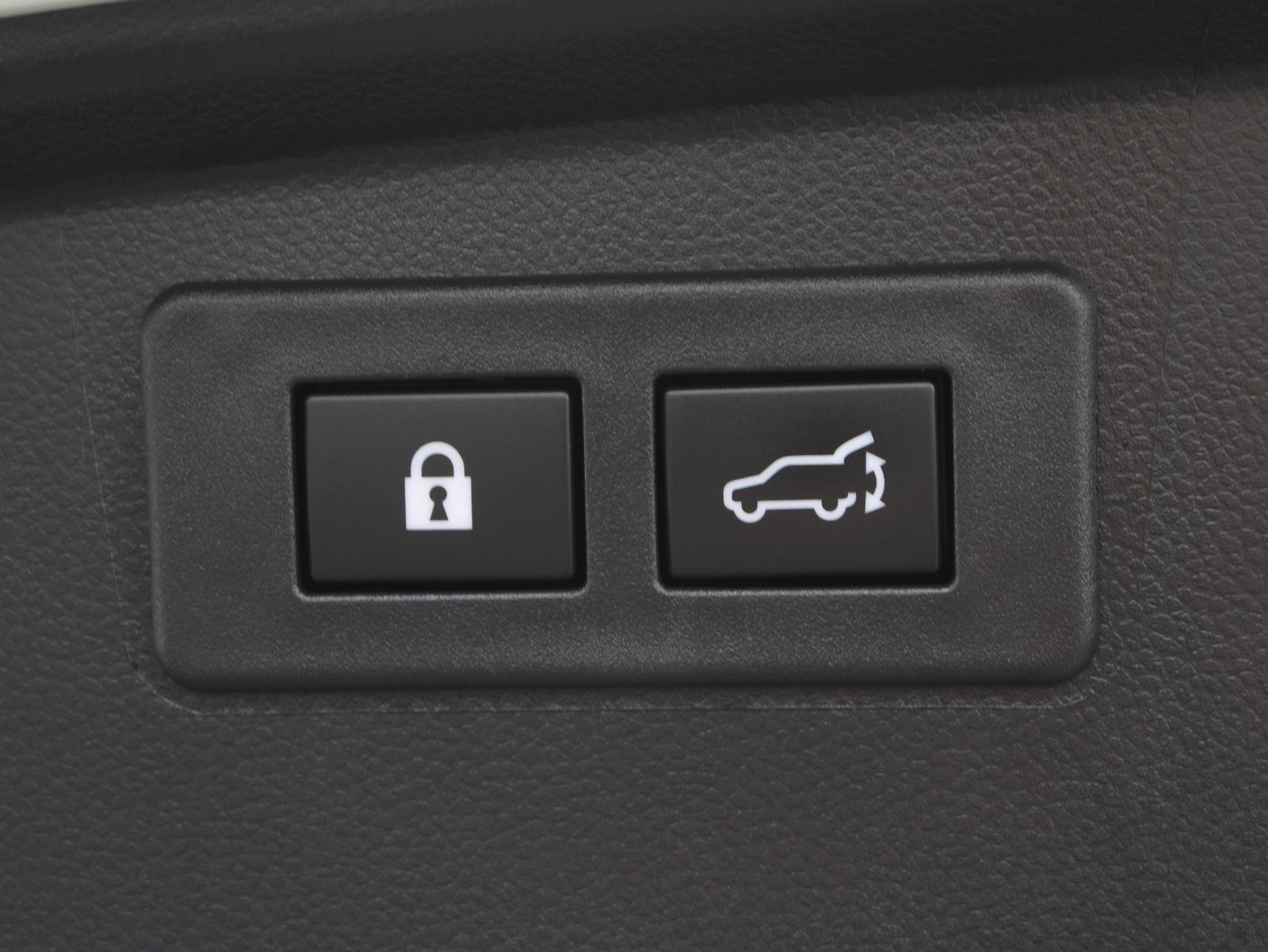 Used 2023 Subaru Outback Premium AWD/4WD image 9