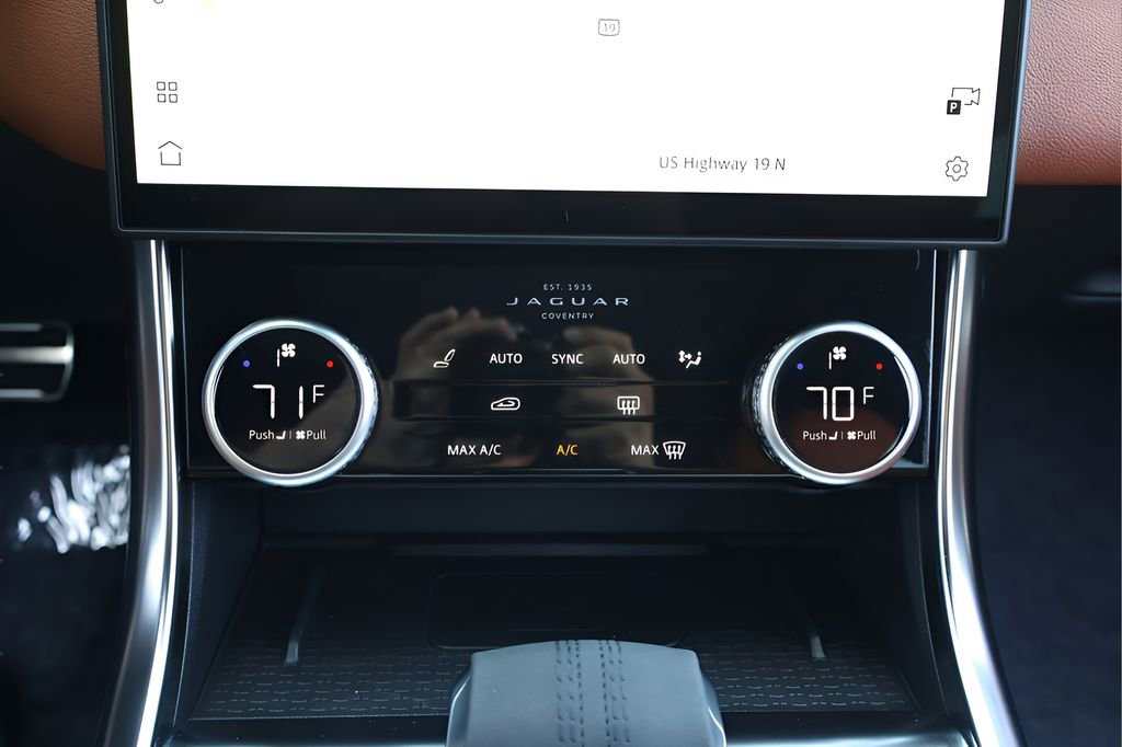 New 2024 Jaguar XF R-Dynamic SE AWD/4WD image 25