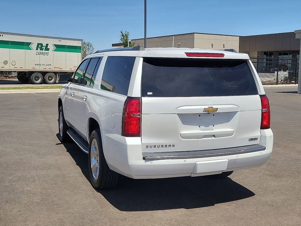 Used 2017 Chevrolet Suburban Premier image 3
