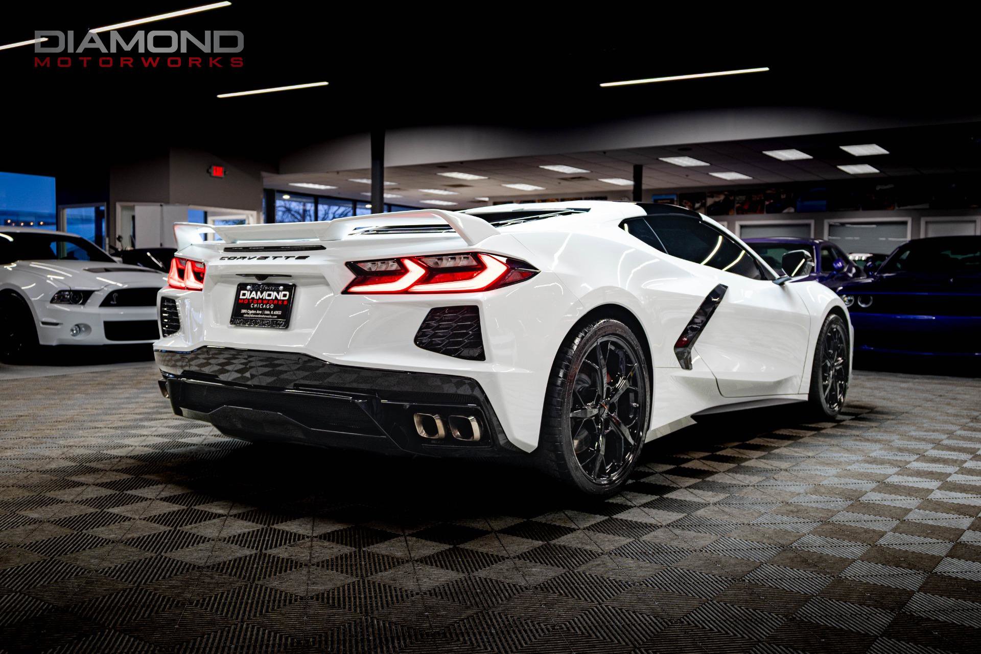 Used 2022 Chevrolet Corvette Stingray Coupe w/ Z51 Performance Package RWD image 2