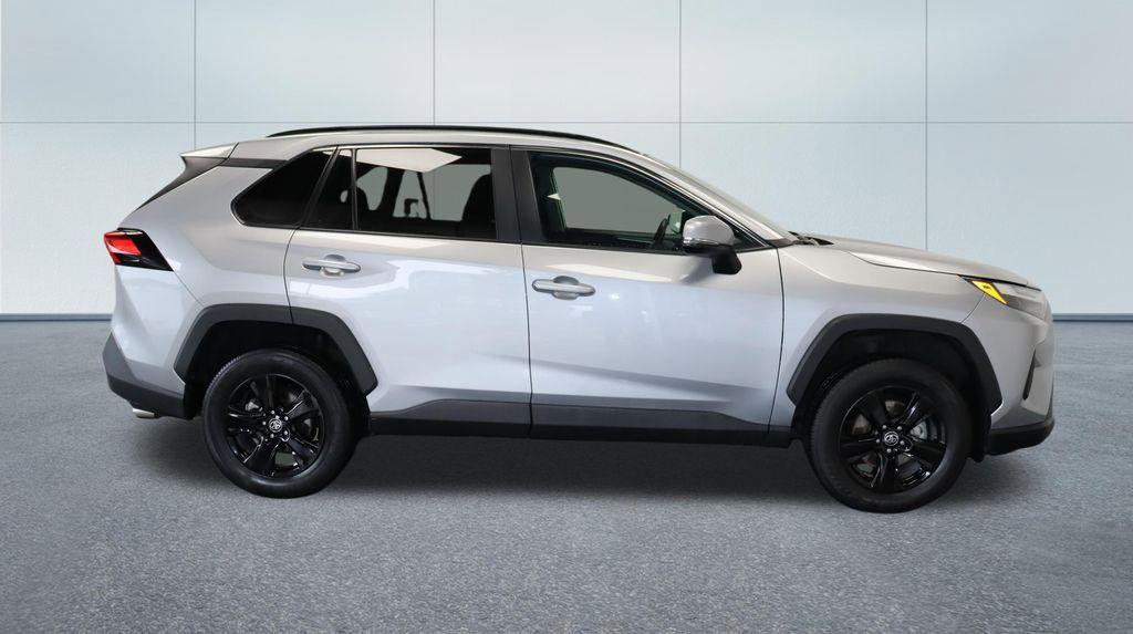 Used 2024 Toyota RAV4 XLE w/ Convenience Package AWD/4WD image 8