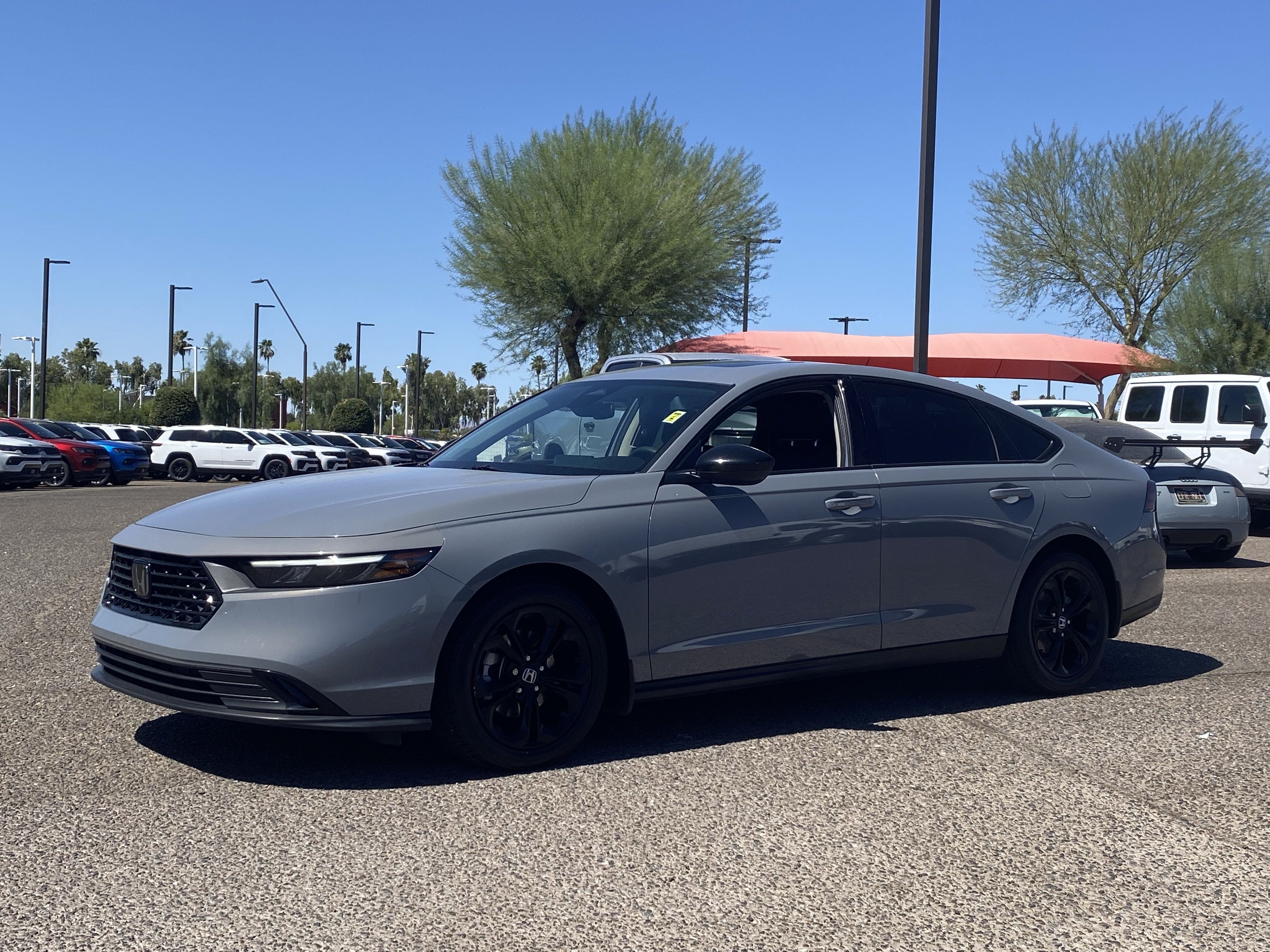 Used 2025 Honda Accord SE image 2