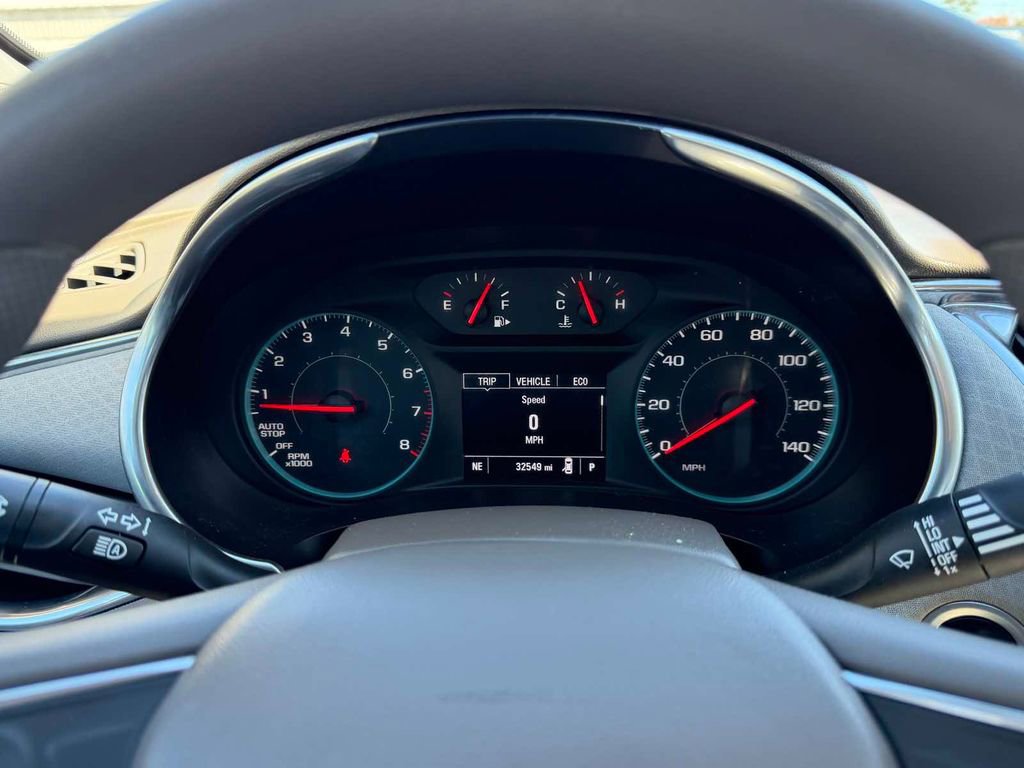 Used 2020 Chevrolet Malibu LT image 24