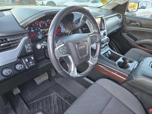 Used 2018 GMC Yukon SLE w/ SLE Value Package AWD/4WD image 12