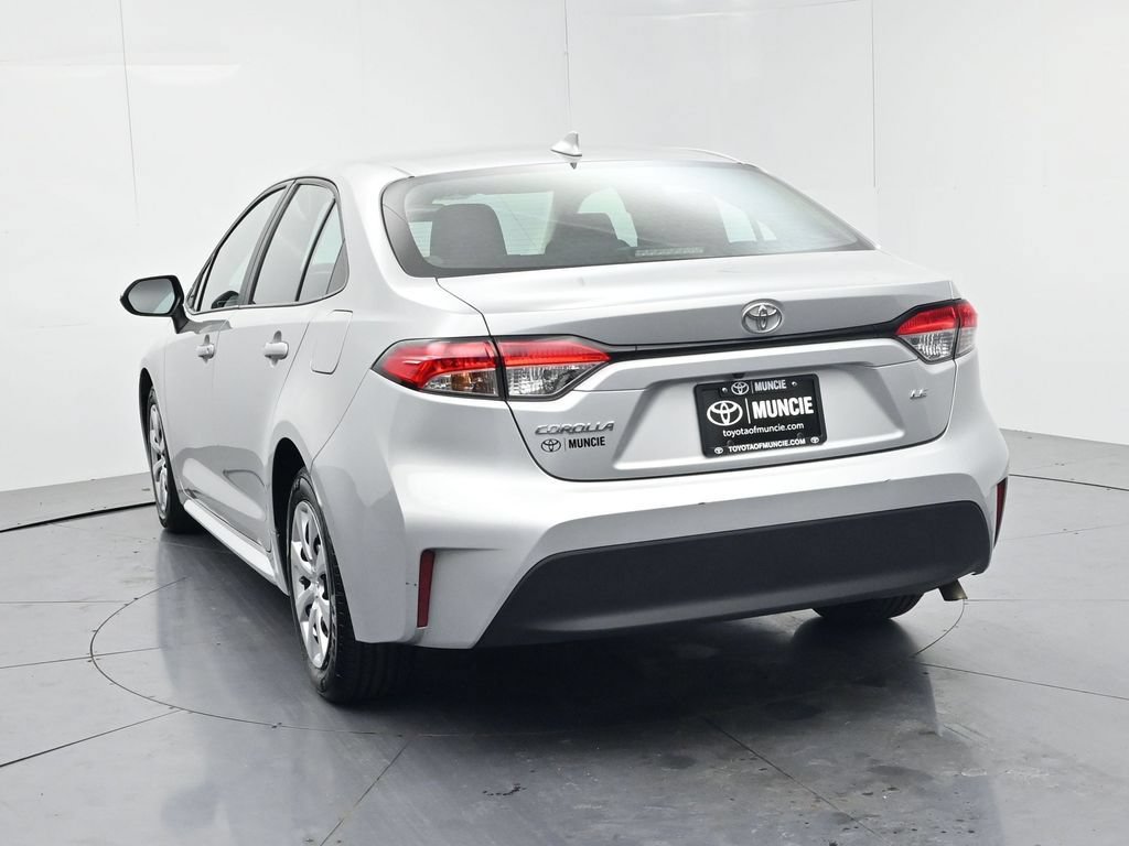Used 2023 Toyota Corolla LE FWD image 6