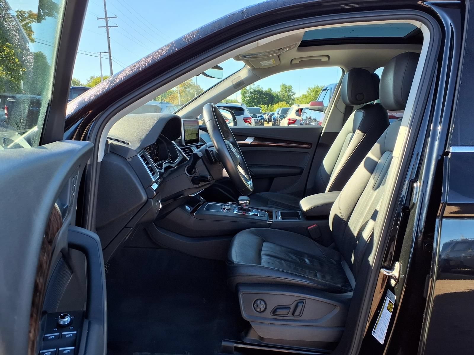 Used 2018 Audi Q5 2.0T Premium Plus AWD/4WD image 17