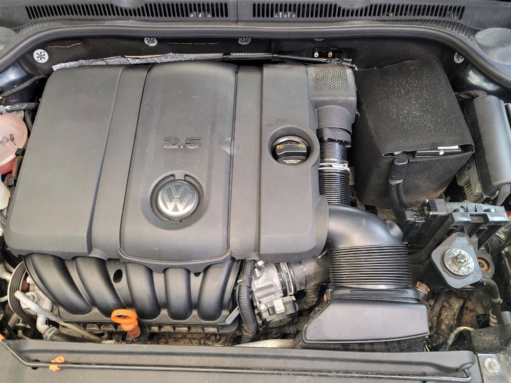 Used 2013 Volkswagen Jetta SE FWD image 30