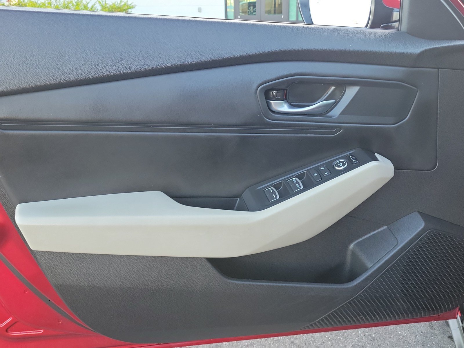 Used 2024 Honda Accord EX image 13
