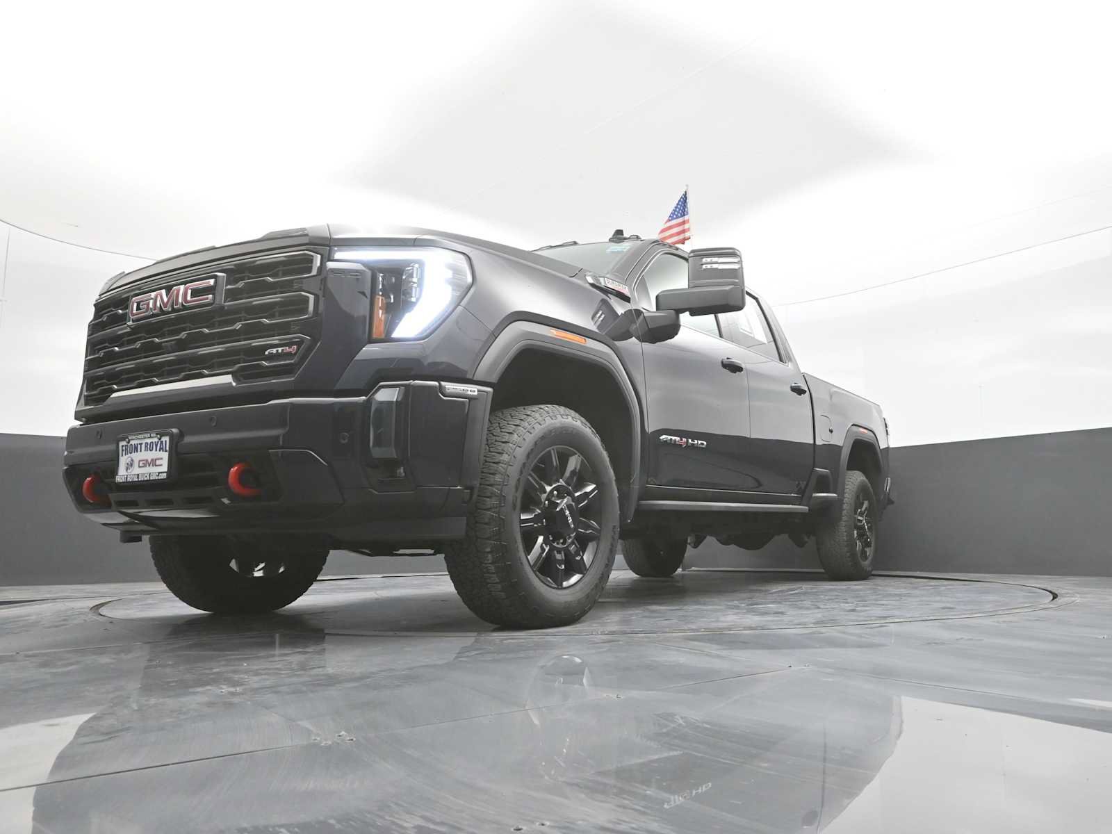 Used 2024 GMC Sierra 2500 AT4 w/ AT4 Premium Plus Package AWD/4WD image 38