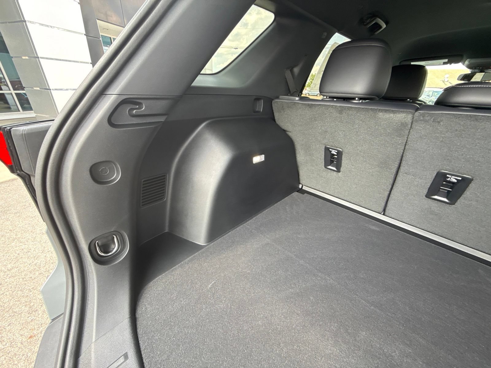 New 2027 GMC Terrain Elevation w/ Elevation Premium Package AWD/4WD image 15