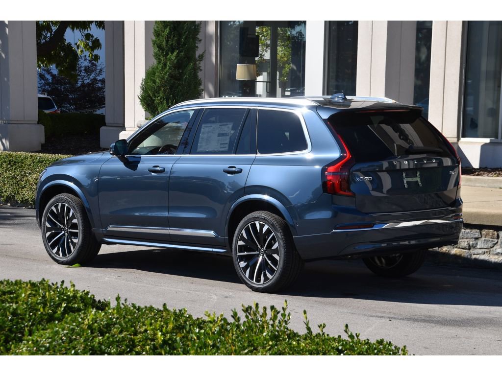 New 2026 Volvo XC90 B6 Plus w/ Protection Package Premier image 6