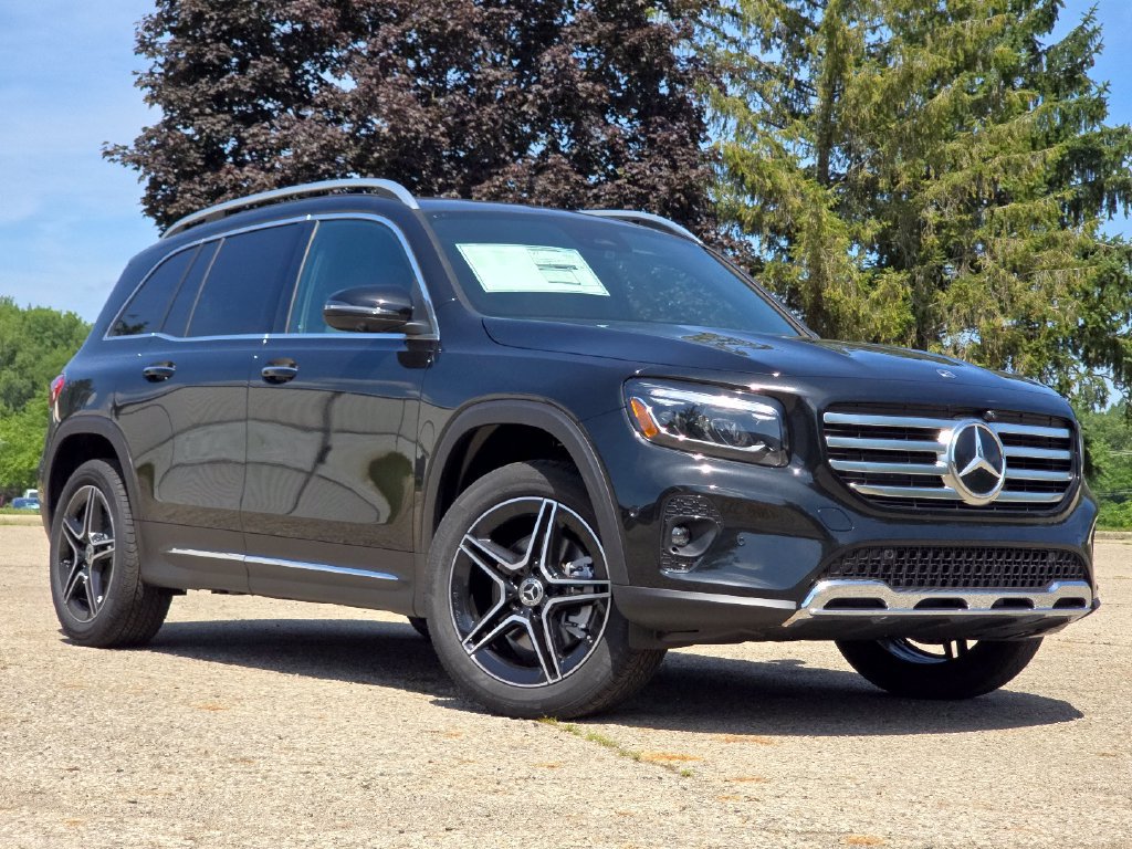 New 2026 Mercedes-Benz GLB 250 4MATIC