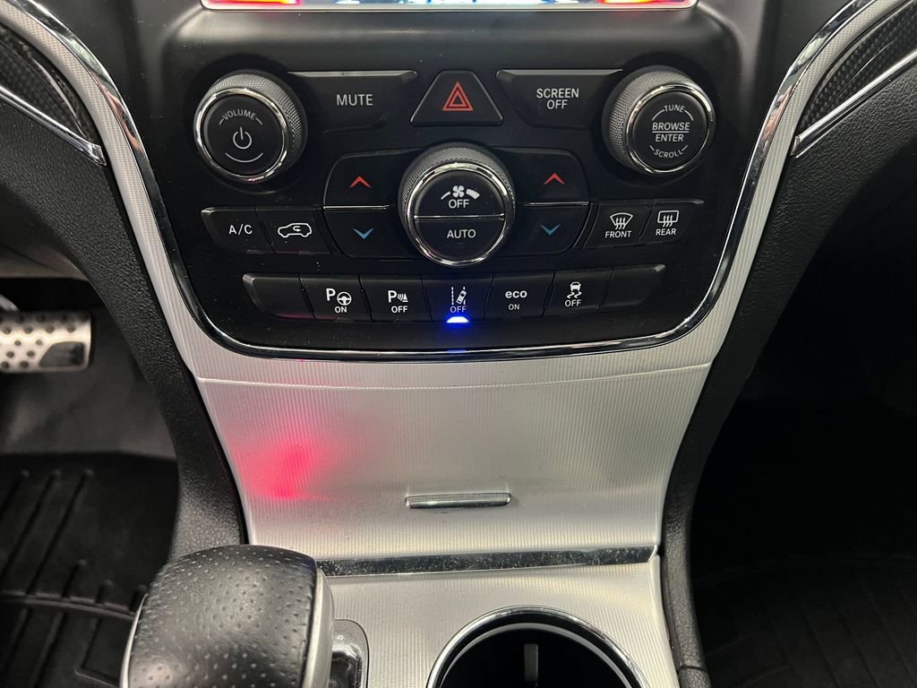 Used 2018 Jeep Grand Cherokee SRT w/ Trailer Tow Group IV image 16