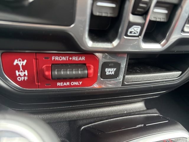 Used 2018 Jeep Wrangler Unlimited Rubicon AWD/4WD image 20