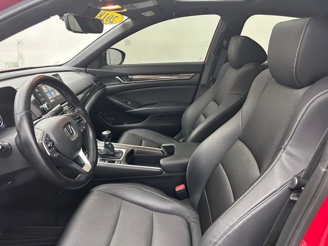 Used 2018 Honda Accord Sport image 24