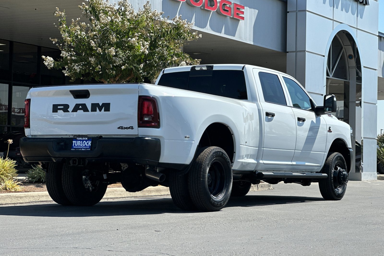 New 2026 RAM 3500 Tradesman image 4