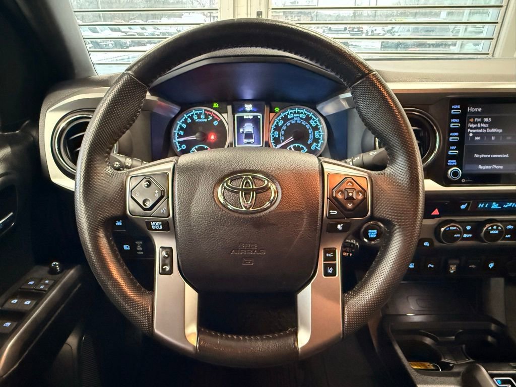 Used 2021 Toyota Tacoma Limited image 27