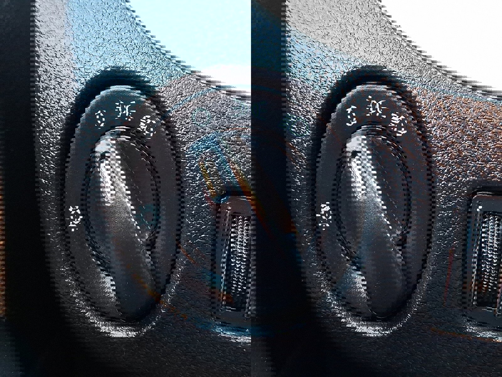 Used 2015 Dodge Grand Caravan SE w/ Quick Order Package 29E SE image 24