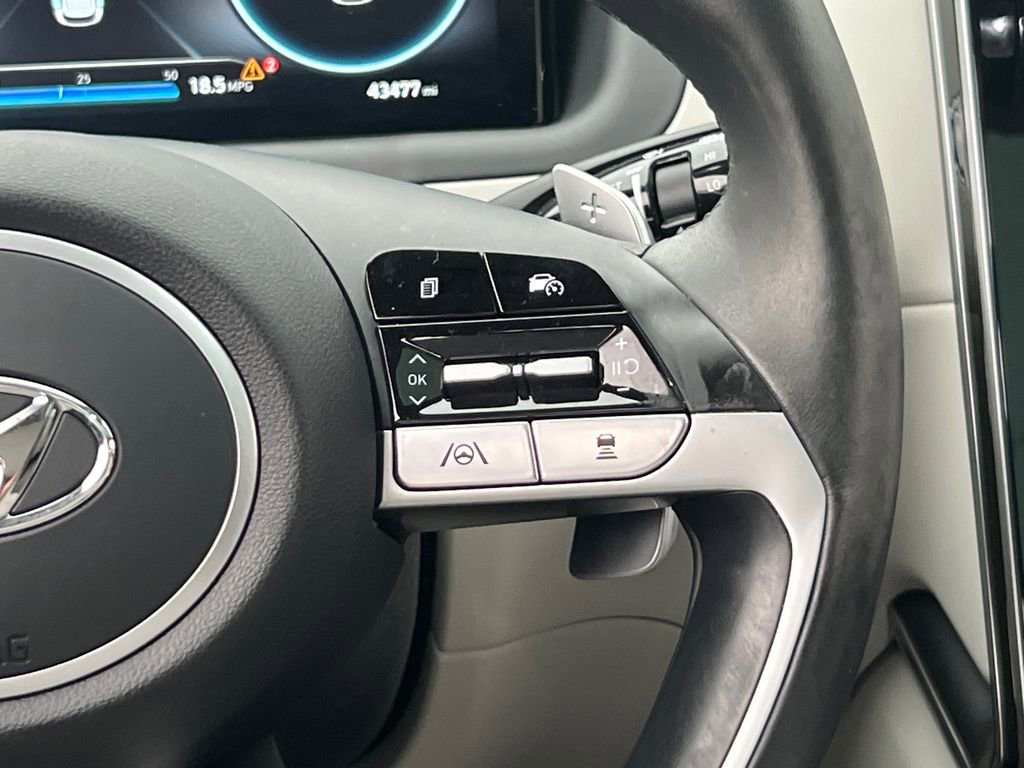 Used 2023 Hyundai Tucson Limited image 30