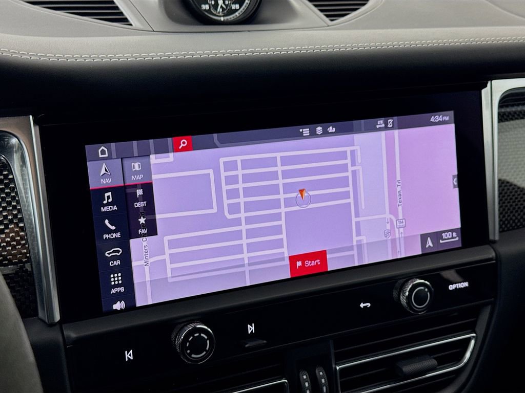 Certified 2024 Porsche Macan GTS image 21