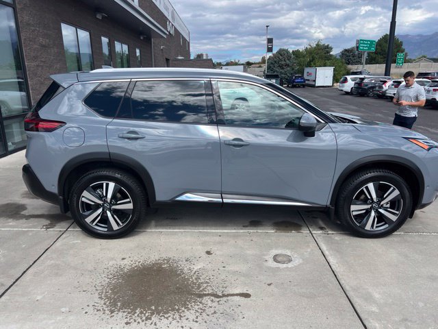 Used 2023 Nissan Rogue Platinum AWD/4WD image 6
