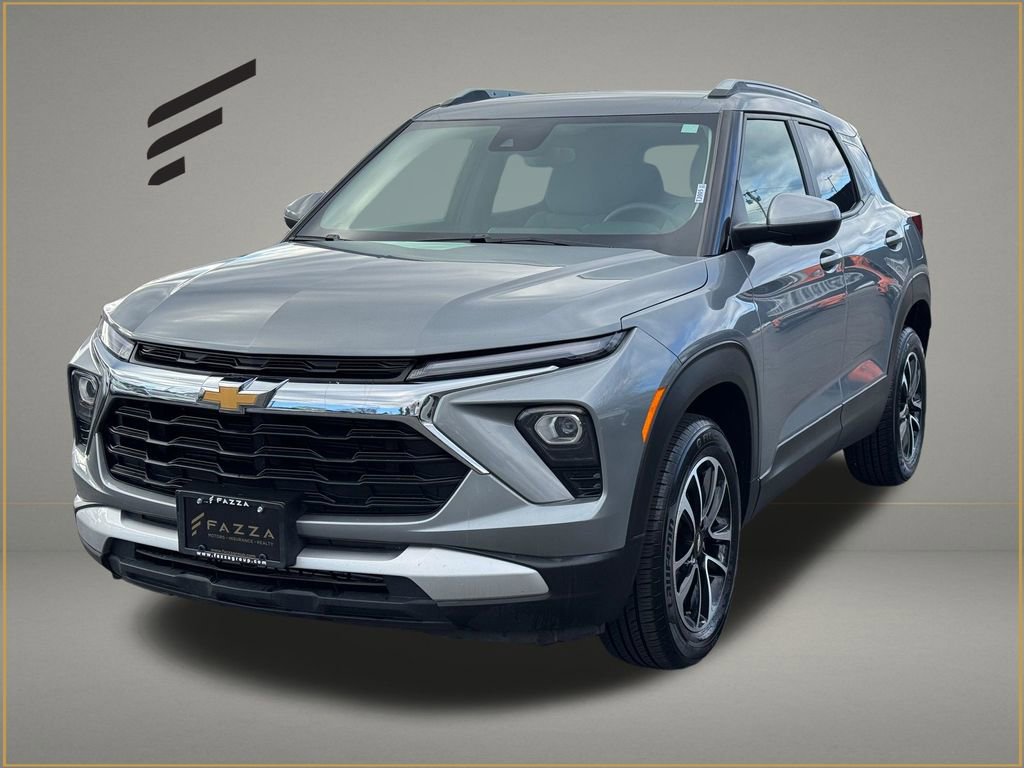 Used 2025 Chevrolet TrailBlazer LT AWD/4WD image 1
