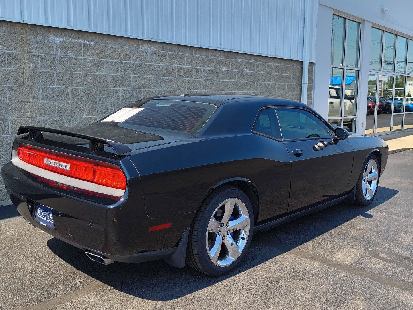 Used 2013 Dodge Challenger R/T Plus RWD image 3
