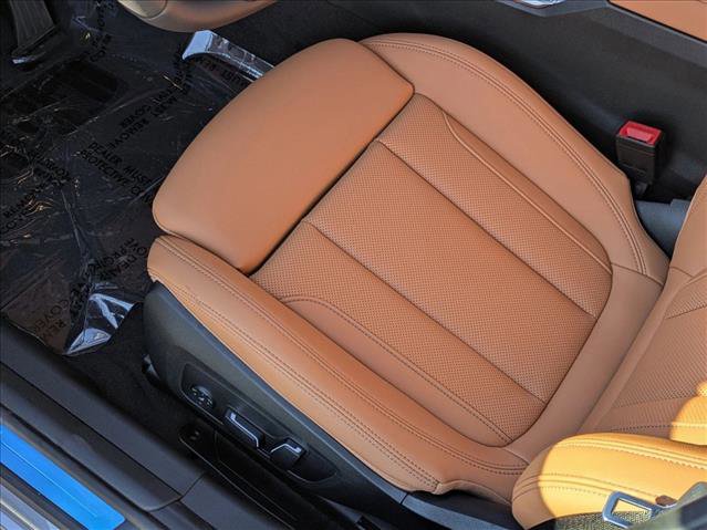 New 2026 BMW 330i Sedan w/ Premium Package image 4