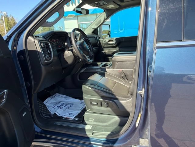 Used 2020 Chevrolet Silverado 2500 LTZ w/ LTZ Plus Package AWD/4WD image 12