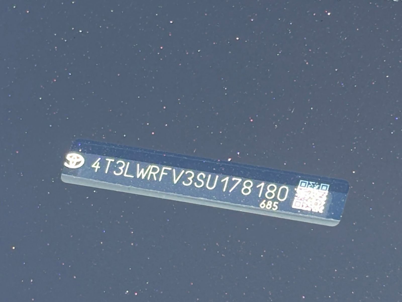 Used 2025 Toyota RAV4 LE image 29