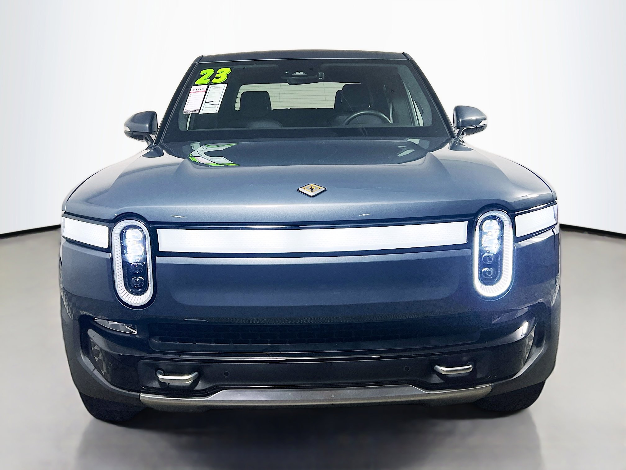 Used 2023 Rivian R1T Adventure image 10
