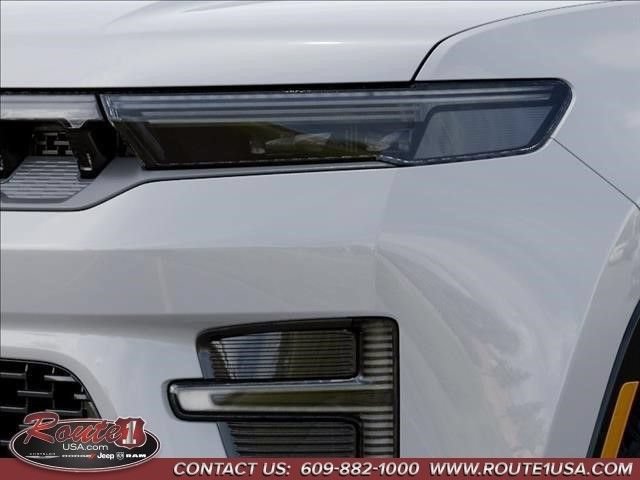 New 2026 Jeep Grand Wagoneer L Limited w/ Premium Group II AWD/4WD image 11