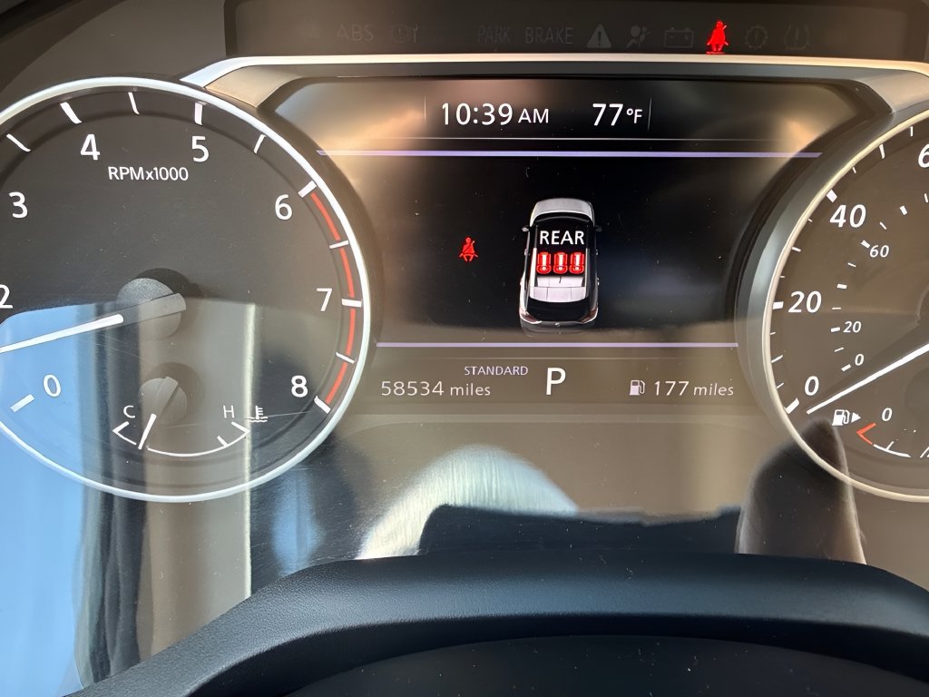 Used 2023 Nissan Rogue SV FWD image 23